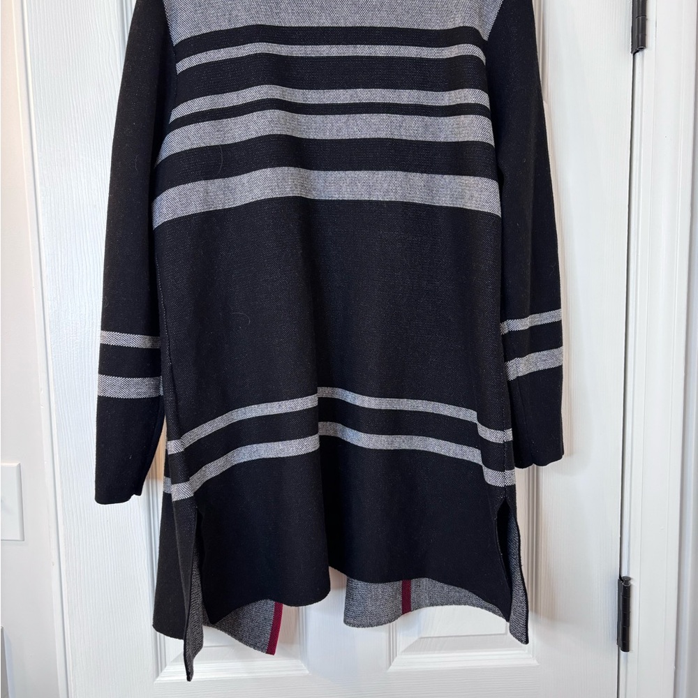 Anne Klein Black and Gray Open Cardigan with Red Trim - Picture 6 of 9